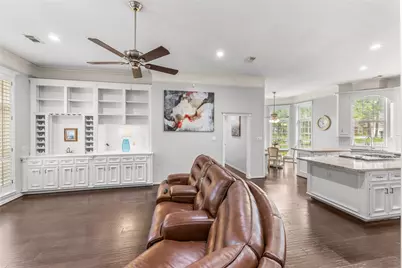 5611 Garden Point Drive, Kingwood, TX 77345 - Photo 14