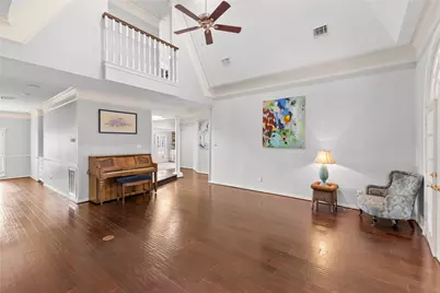 5611 Garden Point Drive, Kingwood, TX 77345 - Photo 10