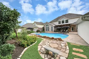 16 Twin Valley Dr, Sugar Land, TX 77479 - Photo 6