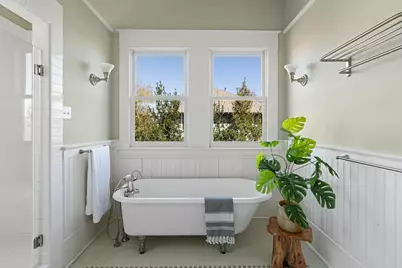 411 Bayland Avenue, Houston, TX 77009 - Photo 34