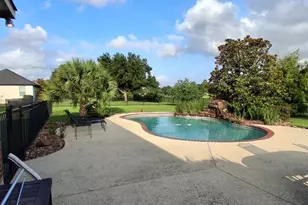 2519 Sandy Point Dr, Richmond, TX 77406 - Photo 4