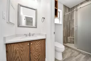 8304 S Breeze Dr, Houston, TX 77071 - Photo 24