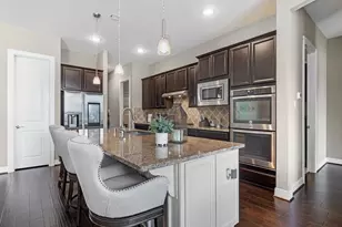 24910 Meadowthorn Crest Ln, Katy, TX 77494 - Photo 2