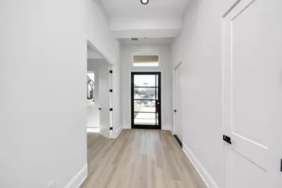 299 Peninsula Point Drive, Montgomery, TX 77356 - Photo 6