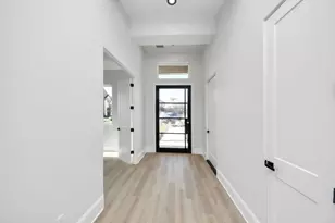 299 Peninsula Pt Dr, Montgomery, TX 77356 - Photo 6