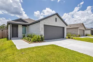 18072 Trepito Ave, New Caney, TX 77357 - Photo 2