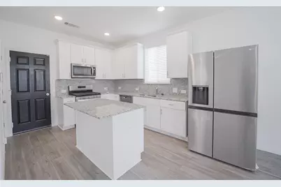 10622 Cashew Run Lane, Houston, TX 77075 - Photo 14