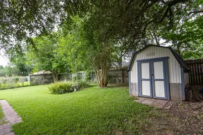 67 Sweetgum Court, Lake Jackson, TX 77566 - Photo 34