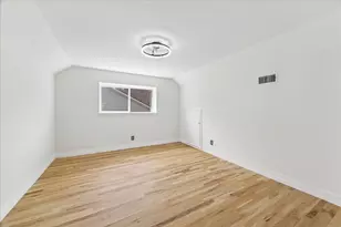 2302 Brooktree Dr, Houston, TX 77008 - Photo 40