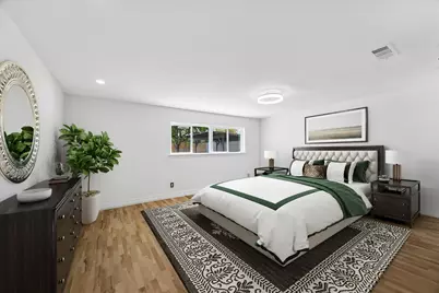 2302 Brooktree Drive, Houston, TX 77008 - Photo 6