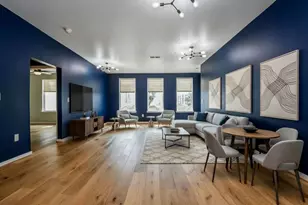 505 Jackson Hill St, Houston, TX 77007 - Photo 2