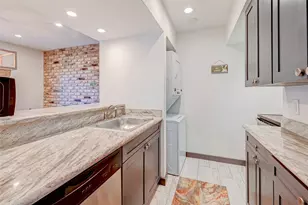 5863 Inwood Dr, Houston, TX 77057 - Photo 16