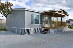 5323 Green Ln, Houston, TX 77066 - Photo 1