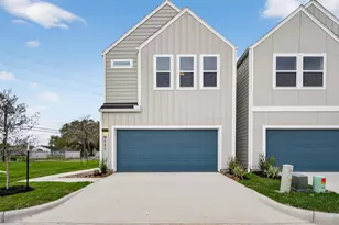 9111 Highland Northern Wy, Houston, TX 77088 - Photo 1