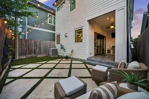 217 W 10th St, Houston, TX 77008 - Photo 40