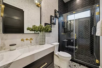 217 W 10th Street, Houston, TX 77008 - Photo 16