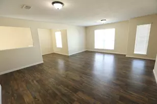 175 Binnacle Ct, Willis, TX 77318 - Photo 12