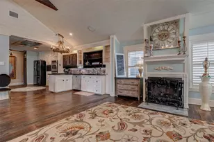 146 2nd St, Sugar Land, TX 77498 - Photo 10