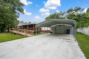 470 Antigua Dr, Point Blank, TX 77364 - Photo 4