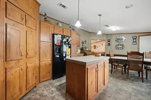 470 Antigua Dr, Point Blank, TX 77364 - Photo 8