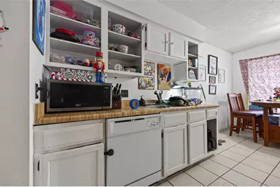 12794 Lake Conroe Hills Drive, Willis, TX 77318 - Photo 14