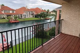 14326 Ayers Rock Rd, Sugar Land, TX 77498 - Photo 12