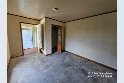 1216 Fair Drive, Angleton, TX 77515 - Photo 6