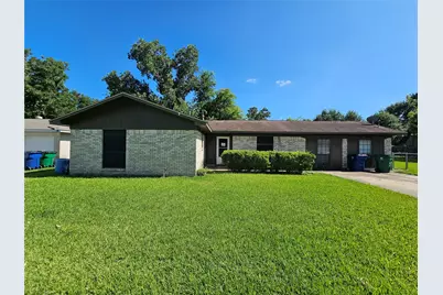 1216 Fair Drive, Angleton, TX 77515 - Photo 1