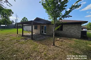 1216 Fair Dr, Angleton, TX 77515 - Photo 20