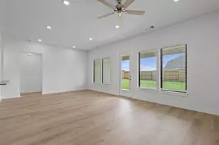 116 Black Hickory Dr, Waller, TX 77484 - Photo 8