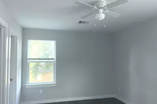 8111 Denton St, Houston, TX 77028 - Photo 6