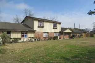 1122 Desirable Ln, Huffman, TX 77336 - Photo 2