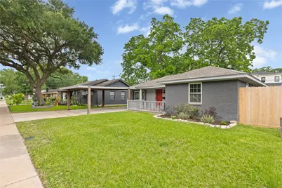4414 W 43rd Street, Houston, TX 77092 - Photo 2