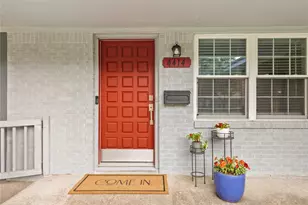 4414 W 43rd St, Houston, TX 77092 - Photo 6