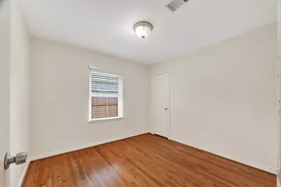 2010 Wakefield Drive, Houston, TX 77018 - Photo 18