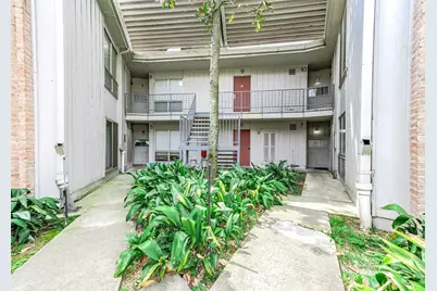 8211 Katy Freeway #10, Houston, TX 77024 - Photo 2