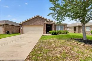 9742 Opal Rock Dr, Rosharon, TX 77583 - Photo 1