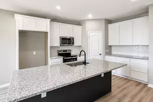 12491 Ridgecrest Dr, Willis, TX 77318 - Photo 10