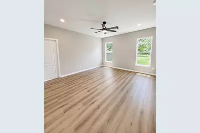 12491 Ridgecrest Drive, Willis, TX 77318 - Photo 14
