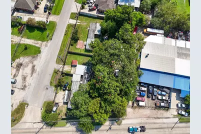 11110 E Hardy Road, Houston, TX 77093 - Photo 18