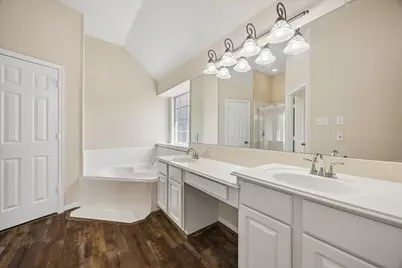 2807 Falcon Knoll Lane, Katy, TX 77494 - Photo 14