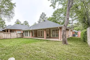 41 W Sienna Pl, The Woodlands, TX 77382 - Photo 46