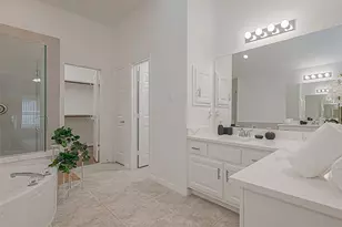 41 W Sienna Pl, The Woodlands, TX 77382 - Photo 36