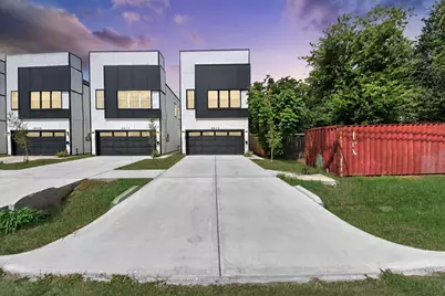 4413 Mallow Street, Houston, TX 77051 - Photo 2
