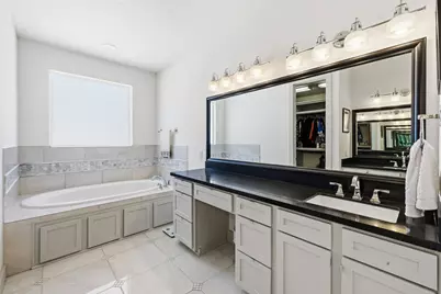 916 Yale Street #A, Houston, TX 77008 - Photo 24