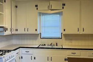 2005 Welch St, Houston, TX 77019 - Photo 2