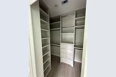 2032 W Tidwell Road, Houston, TX 77091 - Photo 14