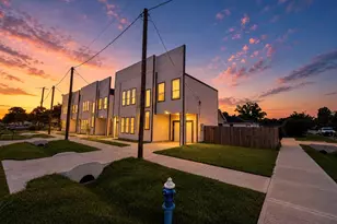 8128 Penrod St, Houston, TX 77028 - Photo 2