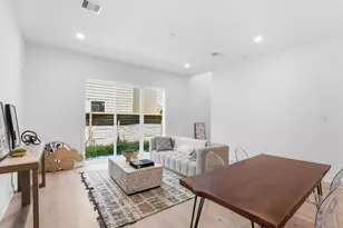 1014 - 1016 Upside Wheatley Ln, Houston, TX 77091 - Photo 8