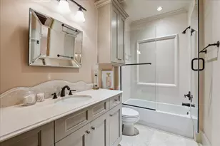 135 Calle Catalina Pl, Houston, TX 77007 - Photo 32